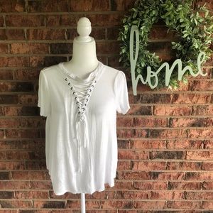 ✨5/$15 { ADDIE } Casual White Front Tie Top